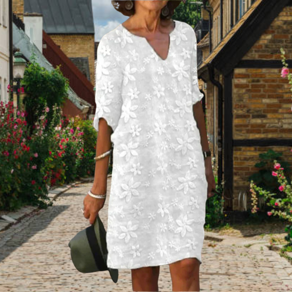 Elegantes Damenkleid mit V-Ausschnitt – Florales Design & Femininer Stil