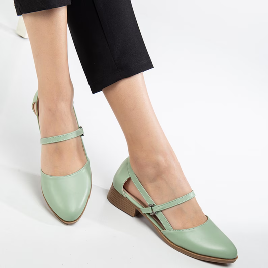Mintgrüne Mary Jane Flats