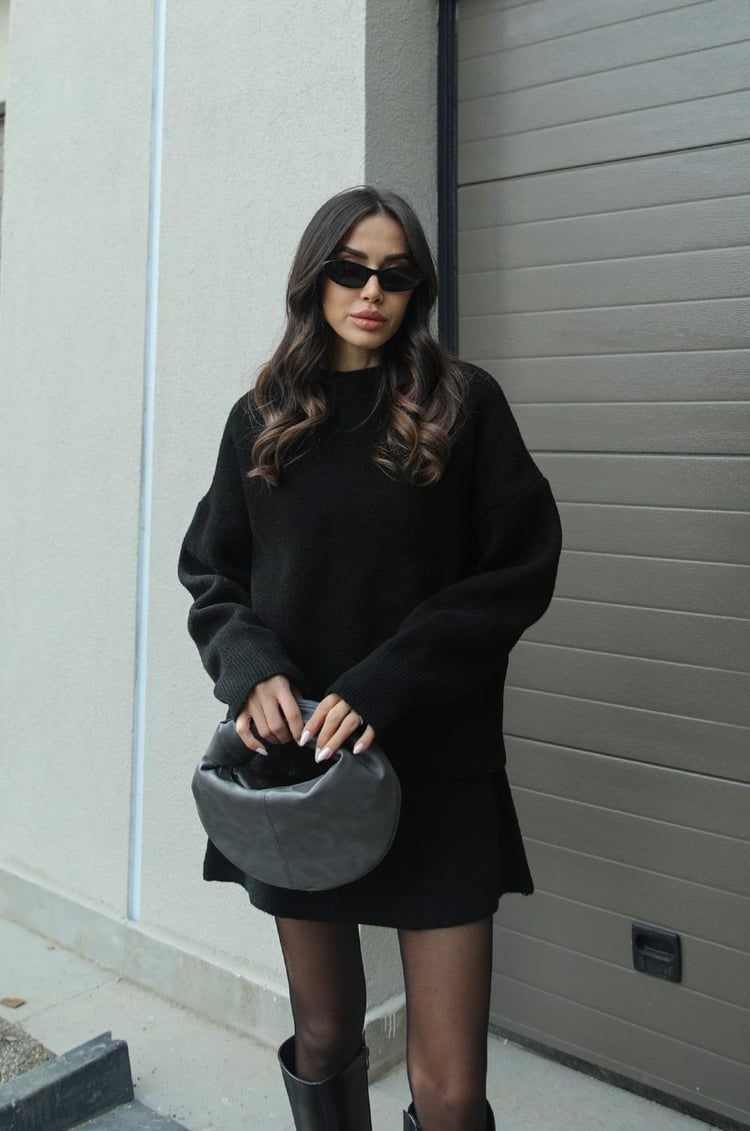 Damen Strick-Set aus Pullover & Minirock | Moderner Cozy-Look für Stil & Komfort